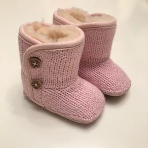 *NEW* UGG Infant Knit Boots